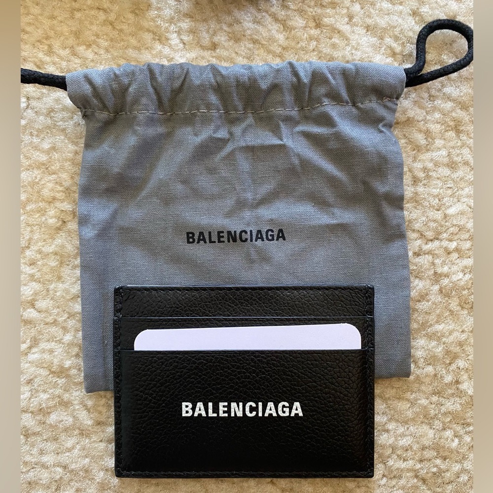 NWT authentic Balenciaga black card holder